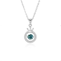 Elegante Halskette aus S925 Sterlingsilber mit tanzendem blauem Saphir-Anhänger - Grüner Moissanit / Weißgold