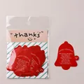 Étiquettes de Noël en forme de cloche rouge avec texte blanc Joyeux Noël, lot de 15 pcs - LY-998 (Cloche Rouge)