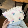 Borsa da viaggio in tela color crema con ricamo a ciliegia e chiusura a cerniera - Ciliegia Rosa
