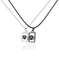 Magnetische koppelketting in zilver en zwart met 100 talen Ik hou van jou projectie steen - Mat Zwart & Zilver Camera