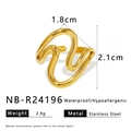 Detailansicht goldener Tropfen-Wellenring aus Edelstahl mit genauen Abmessungen - Einstellbar Offen / Goldene Wellenstromlinie (NB-R24196)