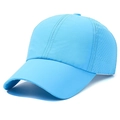 Gorra de béisbol azul claro transpirable con orificios láser y tela de secado rápido - Ajustable / Azul Cielo