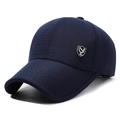 Gorra de béisbol de malla transpirable azul marino para hombre con logo de escudo - Ajustable / Azul marino