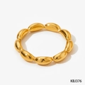 Detailaufnahme des hochglanzpolierten Goldrings mit reflektierenden Bohnengliedern - US 9 / Gold (KBJ376)