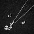 Conjunto de joyas minimalista de acero inoxidable con collar y pendientes de luna - Luna y Estrella / Color Acero