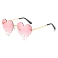 Chic heart-shaped sunglasses with pink gradient lenses and melting liquid gold metal frame - Gradient Pink