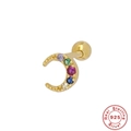 Détail du piercing cartilage en argent doré en forme de lune avec zircons colorés - Croissant de Lune Doré Coloré