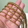 Detaillierter Vergleich goldener Hämatit-Perlen in Größen von 2,5 mm bis 8 mm für Schmuck - 2.5*1mm/Ca. 390 Stück / Gold