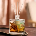 120ml reed diffuser in clear glass bottle with dried flowers and white fiber sticks - 120ML Freesia