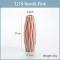 Vase en plastique rose nordique avec texture origami, hauteur 21 cm pour déco moderne - 3219 Losange / Rose
