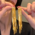 Elegante lange goldene Quastenohrringe mit glatten Metallketten im minimalistischen Stil - Mehrreihiger Langer Hängender Quastenstil (8# Silbernadel-Gold) / Gold