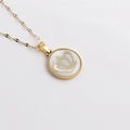 Collier doré en acier inoxydable avec pendentif couronne sur fond nacre - Pendentif Couronne Dorée