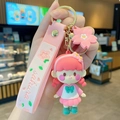 Niedlicher Kirschblüten-Mädchen Schlüsselanhänger mit Silikonband und Sakura-Puppe - Sakura Zopf Mädchen
