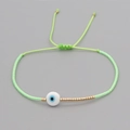 Bracciale in perline Miyuki verde neon con accenti dorati e dettaglio portafortuna Evil Eye - Verde Fluorescente (MI-B200498R)