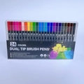 Detail van 24 kleuren dual-tip penselen in een transparante plastic opbergdoos - 24 Kleuren Zwarte Loop Dubbele Punt PP Doos