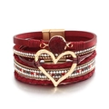 Bracciale multistrato in pelle rossa con cuore in metallo, strass e chiusura magnetica - Bracciale Multistrato Quarzo Rosso