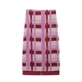 Roze en donkerrode geruite midi-rok met rechte snit en gelaagde zoom op wit decor - XS / Roze