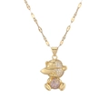 Détail du pendentif ours avec gravure Cool, cristaux roses et chaîne dorée - Violet