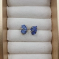Lapis lazuli raw gemstone earrings with four-claw gold plating in white velvet box - Lapis Lazuli