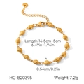 Dettaglio del bracciale a cuore in oro 18k che mostra le dimensioni e la chiusura a moschettone - Stile Maglia a Conchiglia (HC-B20395)