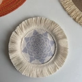 Set de table tissé crème rond avec motif étoile bleue et décor de franges - Dessous de Verre Floral Violet 17cm Style 3 / 17cm