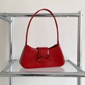 Minimalistische rote Handtasche aus PU-Leder mit dekorativer Schleife im Regal - Rot