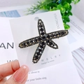 Starfish hair clip with sparkling black rhinestones in a sleek minimalist Korean style - Starfish Grey
