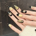 Short press-on nails with black and gold gradient, bamboo art and sparkling rhinestones - XS / New Oval Shape (2903)
