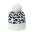 Damen Strickmütze mit Leopardenmuster in Cremeweiß und flauschigem Kunstpelz-Bommel - 58cm / Weiß