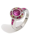 Anello in argento con pietra rosa ovale e alone di diamanti colorati dorati - US 6 / Color Acciaio