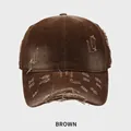 Bruine distressed katoenen keperstof honkbalpet met vintage details voor streetwearstijl - Bruin