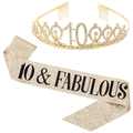 Goldene Strass-Krone und champagnerfarbene 10 & Fabulous Schärpe für den 10. Geburtstag - Gold 10 & Fabulous Set