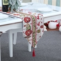 Weihnachts-Tischläufer mit roten Rentieren und Quasten für die festliche Tafel - Rentier Design
