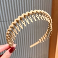 Matte cream khaki wavy headband with non-slip teeth for secure hairstyling - Light Coffee