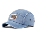 Gorra camper de mezclilla lavada azul claro con parche marrón y anillo de metal decorativo - Azul
