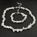 Detail of white turquoise stone necklace and bracelet set with silver lobster clasp - Bracelet / Howlite