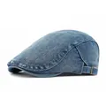 Béret rétro en denim délavé bleu pour hommes et femmes avec boucle latérale en laiton - Réglable / Bleu Moyen