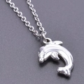 Ciondolo delfino in acciaio inossidabile argento lucido su una catena classica a maglie - Set Collana con Ciondolo / Argento