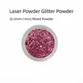 Makroaufnahme von 0,2mm und 1mm gemischtem rosa Holo-Glitzerpulver im Glasbehälter - Nagelpuder