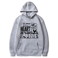 Grauer American Football Kapuzenpullover mit My Heart is on the Line Grafikdruck-Motiv - S / Oberteile / Grau