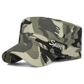 Verstellbare Camouflage Cadet Cap mit Sport-Abzeichen aus Metall und Belüftung - Verstellbar / Tarnfarben
