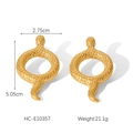 Vue détaillée des boucles d'oreilles serpent en or 18K avec dimensions et poids 21,1g - Style Anneau Serpent (HC-E10357) / Doré