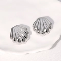 Polished silver shell earrings made of stainless steel with a minimalist sea design - Steel