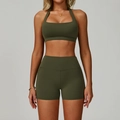 Olijfgroene tweedelige yogaset met halter sportbeha en korte broek met hoge taille - S / BH Stijl 1 + Shorts / Wijnstok Groen