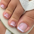Classic white French tip press-on toenails with rhinestone accents on the big toe - French White Edge Big Toe Rhinestone Style (XB-52-35)