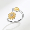 Anello girevole girasole in argento S925 con coccinella dorata e accenti di diamante - Aperto Regolabile / Argento 925 / Tono Oro Platino