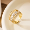 Luxe vergulde verstelbare ring met ovale zirkonia's en glinsterende pave-steentjes - Ovale Zirkoon Holle Stijl (13981)