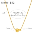 Dettaglio della collana placcata oro 18K con lunghezza 40+5cm e specifiche tecniche - Pendente Geometrico Minimalista (NB-N1352)
