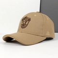 Khaki Stickerei-Baseballkappe mit Schild-Abzeichen und Seitenlogo für Outdoor-Sonnenschutz - Einheitsgröße(Einstellbar) / Khaki