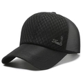 Schwarze atmungsaktive Mesh-Baseballkappe mit strukturiertem Stoff und Logo - Buchstabenetikett-Stil / Buchstaben-Etikett Schwarz